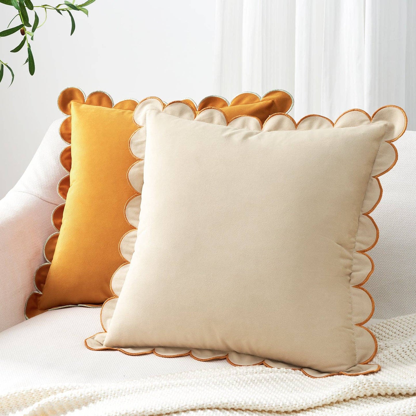 Bri Bri Scalloped  Edge Pillow with Insert 16x16 inch